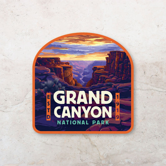 Waterproof vinyl sticker of Grand Canyon National Park, ideal for laptops, water bottles, or bumpers. Aesthetic mountain art captures the beauty of this iconic national park. Perfect hiking sticker or national park gift.